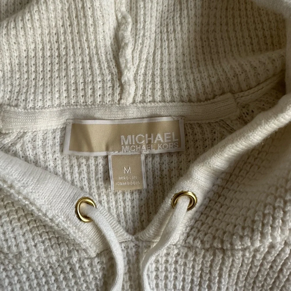 Michael Kors chic cream